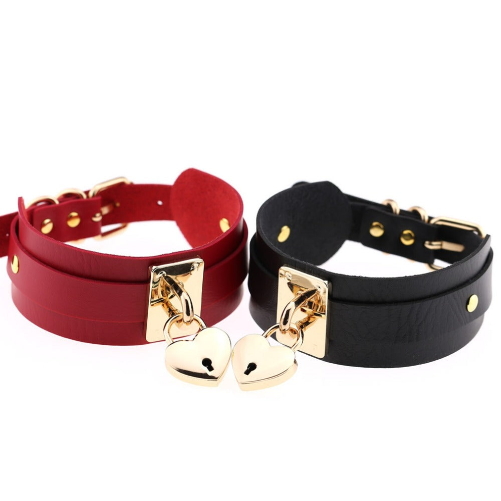 Lacy Naughty™ Love Lock Collar